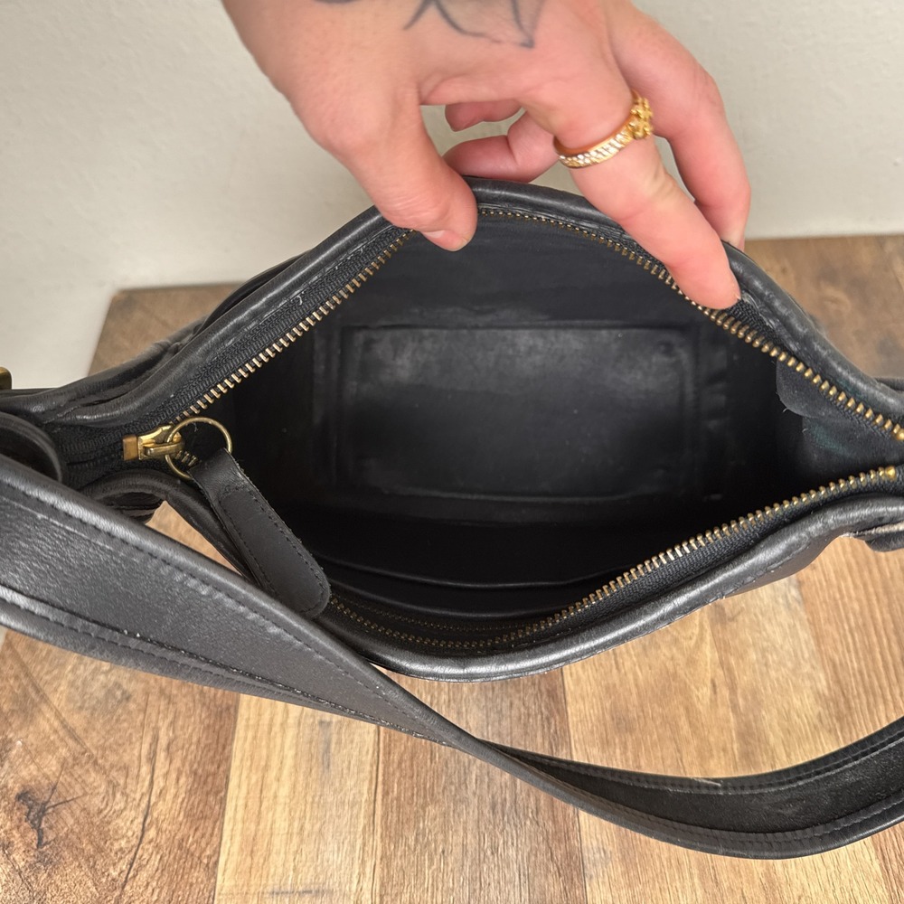 Vintage Coach Legacy Zip Crossbody Bag Black 9966 Made In USA 90s GUC - Picture 12 of 16